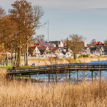 アパート Z Widokiem Na Jezioro