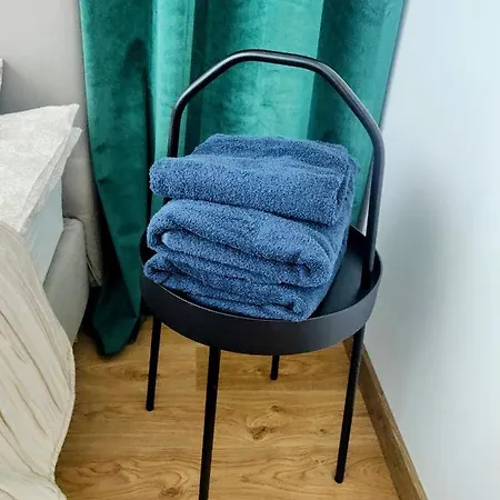 Z Widokiem Na Jezioro Apartment