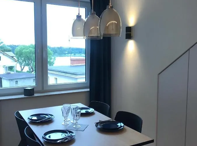 Z Widokiem Na Jezioro Διαμέρισμα Złotów