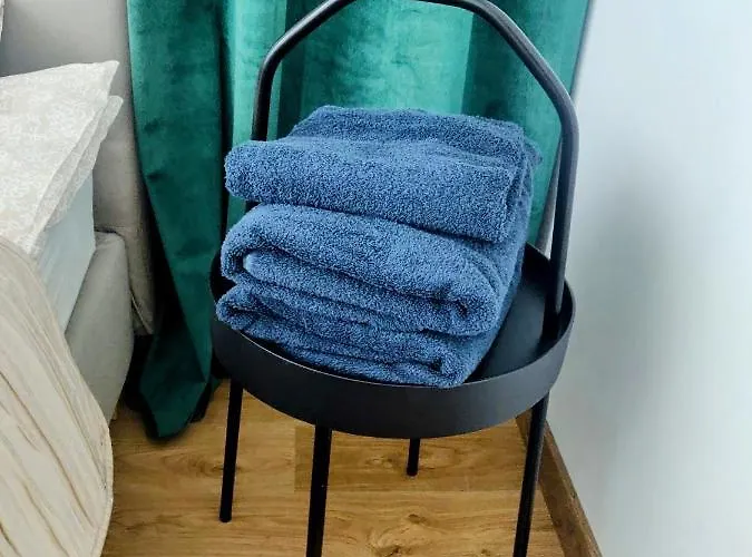 Z Widokiem Na Jezioro 아파트